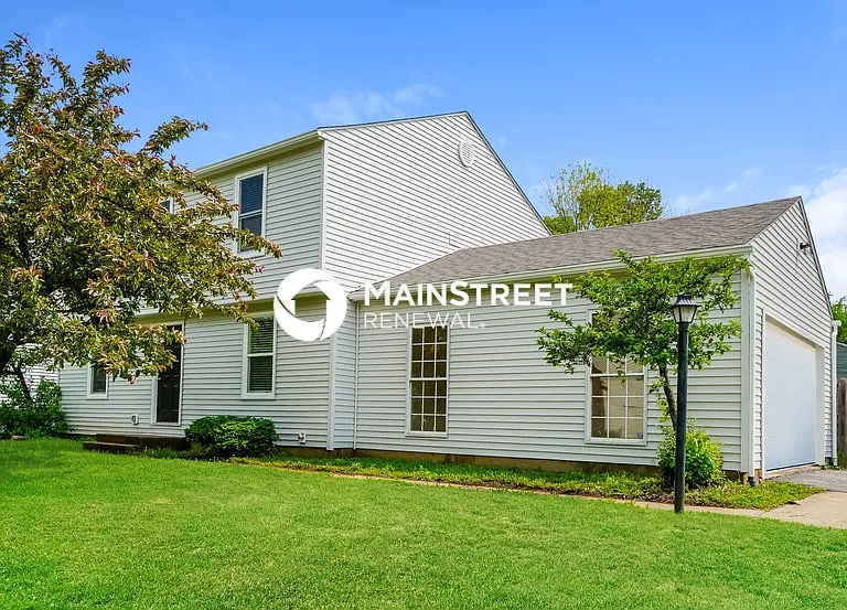 696 Maclam Dr — Photo 1