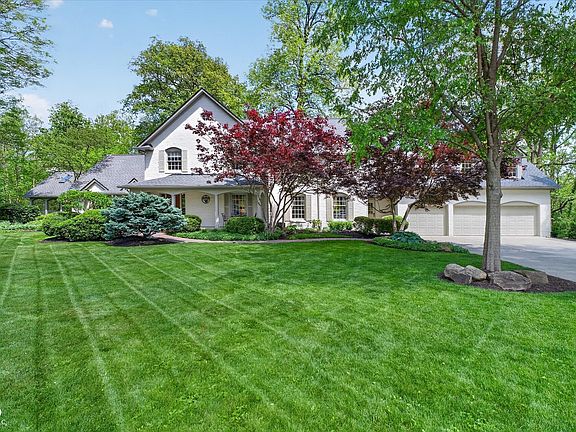 3rd image of 60 Wildwood Dr
