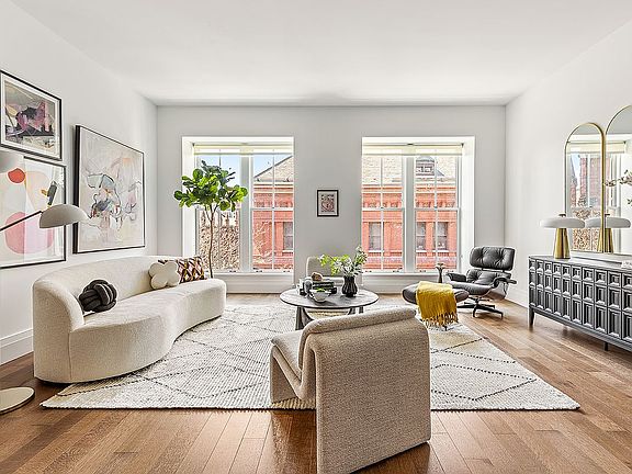 2nd image of 138 Pierrepont St APT 5I