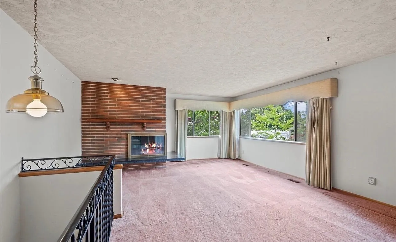 2 bed, 2500 sqft, $2,700 — Photo 3