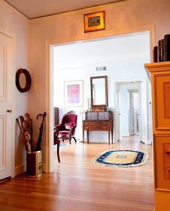 2nd image of 612 W Franklin St #5D