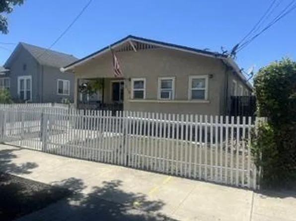 916 Sally St, Hollister, CA 95023