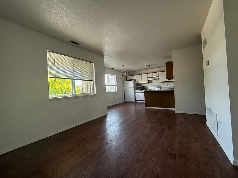 4710 W Normandie Ln #202 — Photo 1