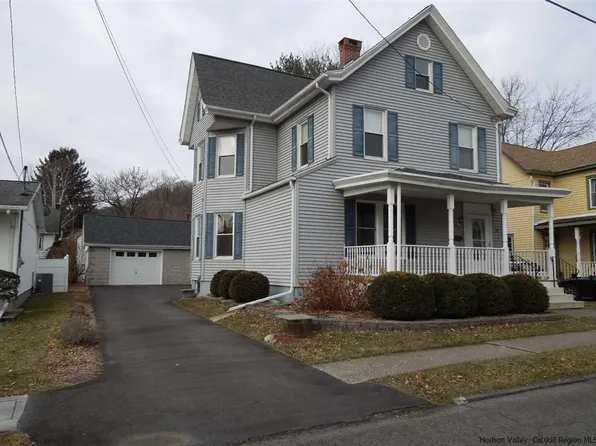 19 Lindsley Ave, Kingston, NY 12401