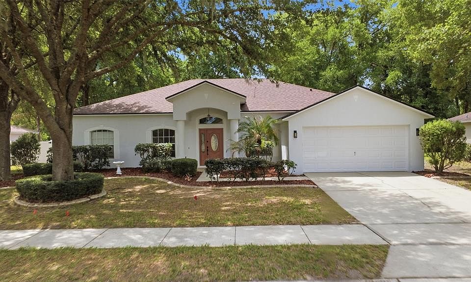1st image of 814 CYPRESS OAK CIRCLE