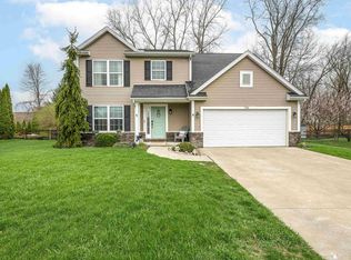 736 Grand Oak Dr, Temperance, MI