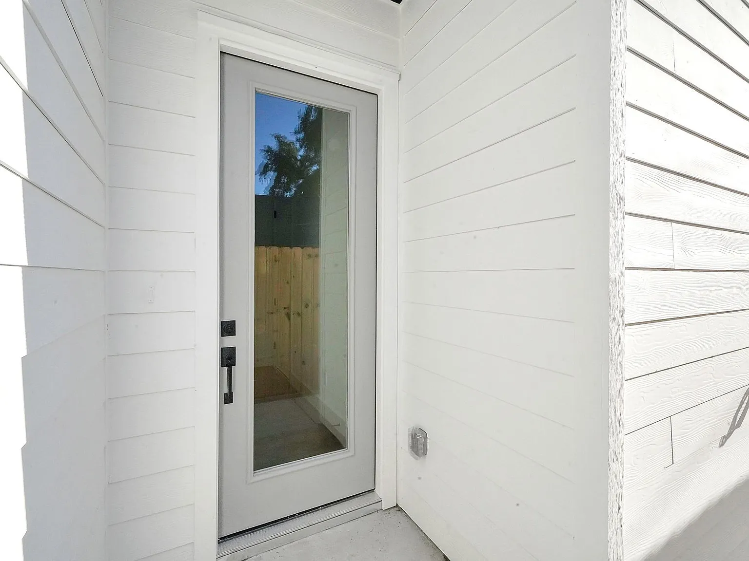 3 bed, 3.5 bath, 1792 sqft, $2,250 — Photo 2
