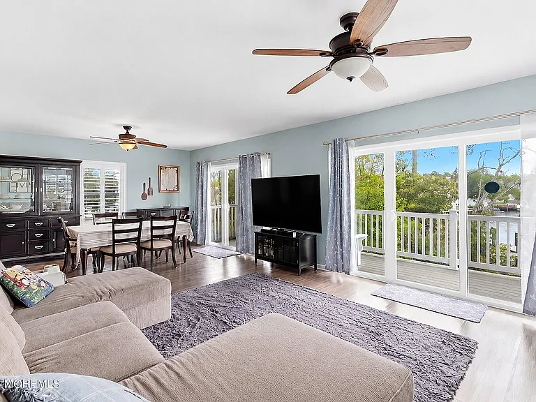 632 Drum Point Rd — Photo 18
