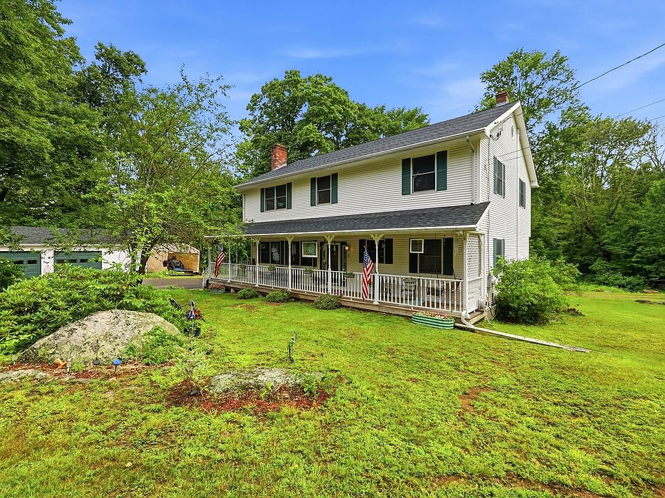 1st image of 10 Lyman Barnes Rd