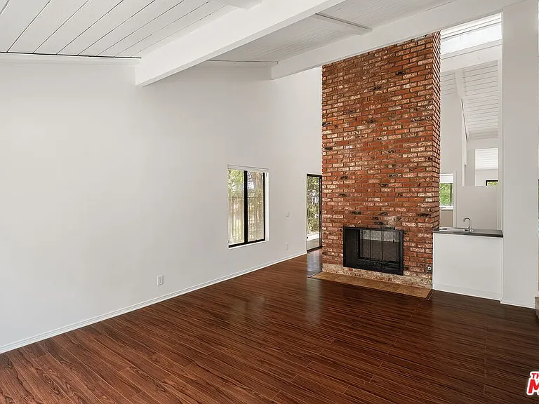 2952 Bottlebrush Dr — Photo 5