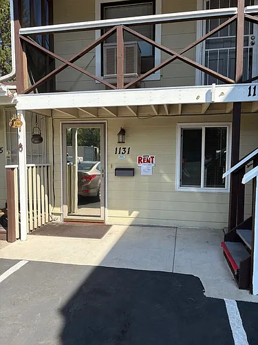 1131 Hunter Lake Dr Photo 1