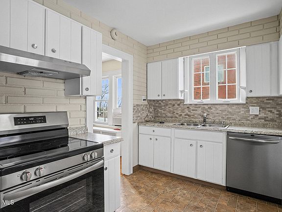 5th image of 7 Westlane Road