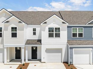 889 Long Bluff Rd, Summerville, SC 29486