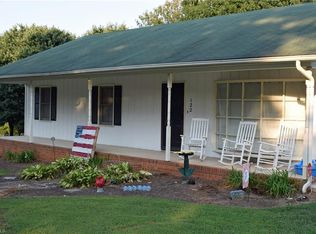 122 Ben Lee Rd, Thomasville, NC 27360