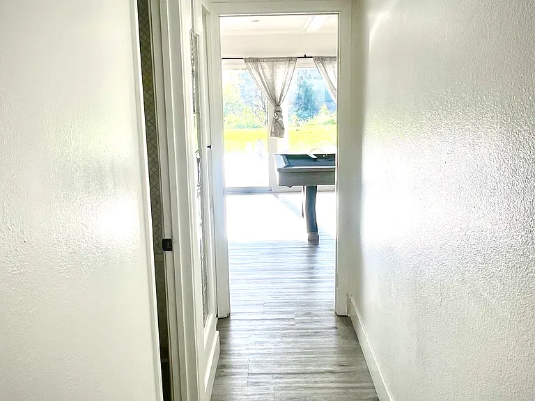 8927 Seranata Dr — Photo 29