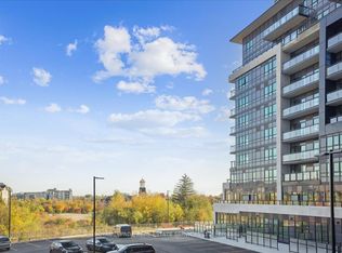 395 Dundas St W #239, Oakville, ON L6M 4L9