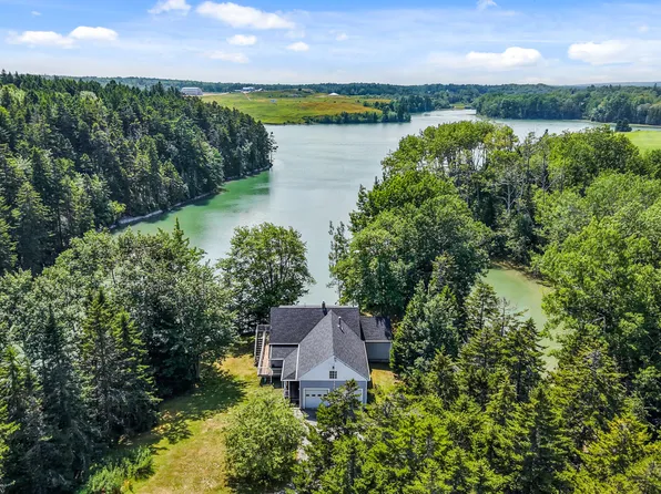 385 E Kennebec Road, Machias, ME 04654
