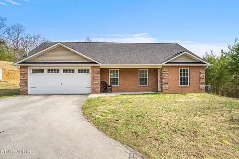 1250 Tramel Rd Photo 1