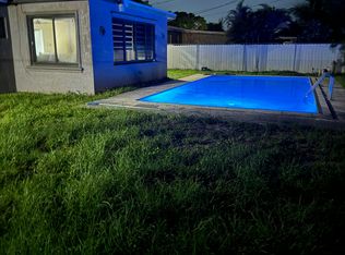 1241 NW 196th St, Miami Gardens, FL 33169