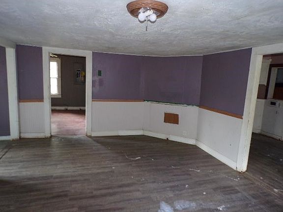 3rd image of 508 Bush St