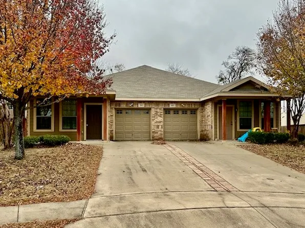 393-395 Orbit Dr, Lavon, TX 75166