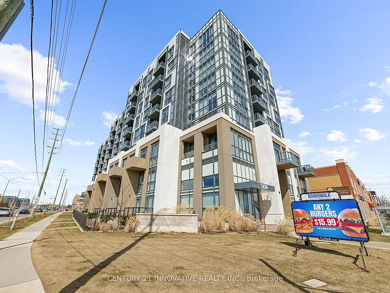 509 Dundas St W — Photo 14
