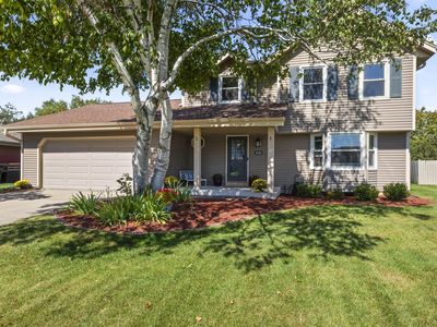 4135 South Regal Manor COURT, New Berlin, WI, 53151