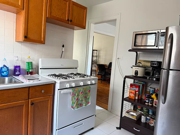 2611 W Peterson Ave #2R — Photo 5