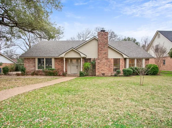 6900 Viking Dr, Waco, TX 76710