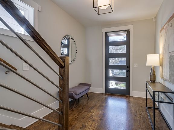 5th image of 847B Dewees Ave