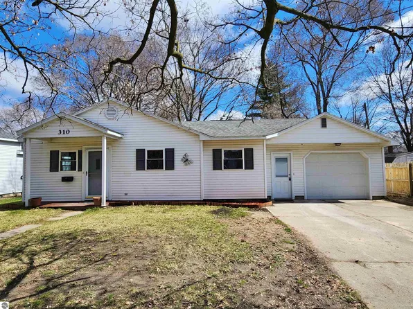 310 N Clinton St, Saint Louis, MI 48880