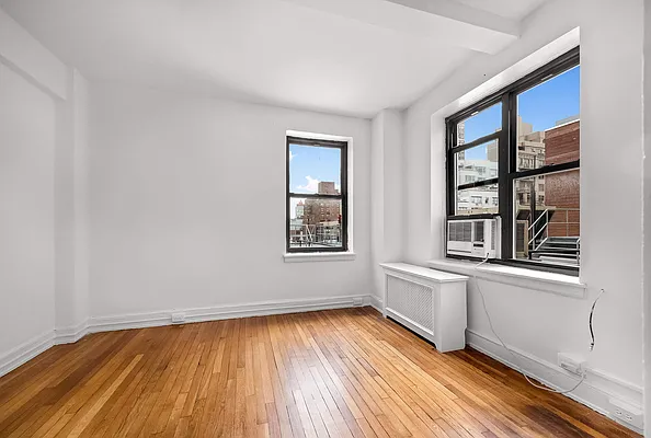 Rented by Compass | media 2