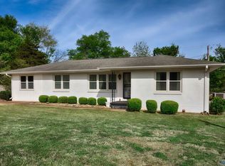 2418 Crestwood Dr SW, Huntsville, AL 35805