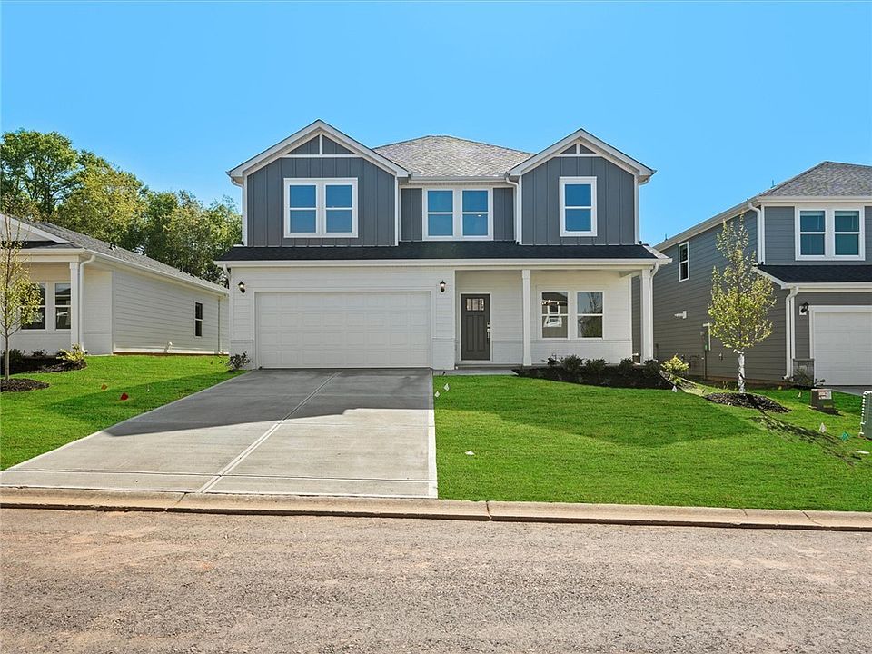 1st image of 135 Willoughby Way