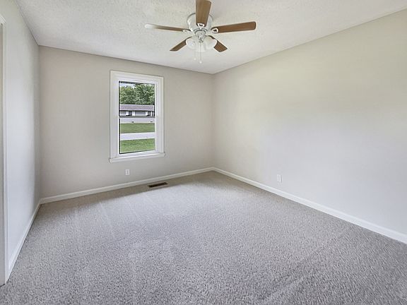 5th image of 514 Ruby Dr