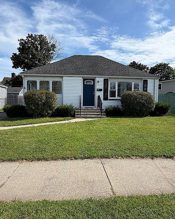 1st image of 67 Bowles Park