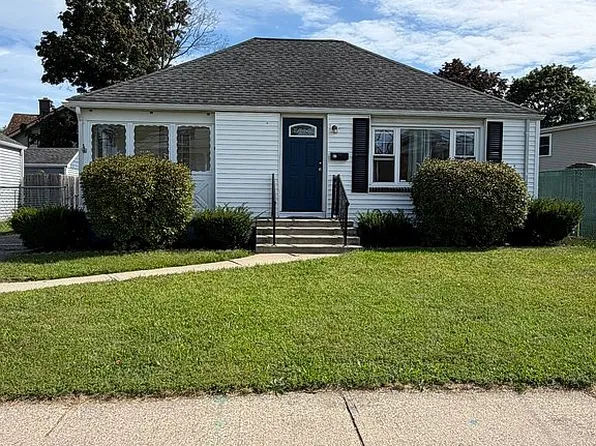 67 Bowles Park, Springfield, MA 01104
