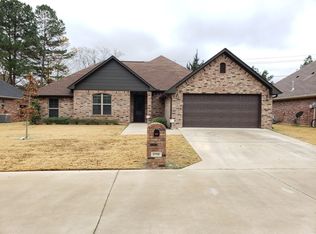 3700 Old Omen Rd, Tyler, TX 75707