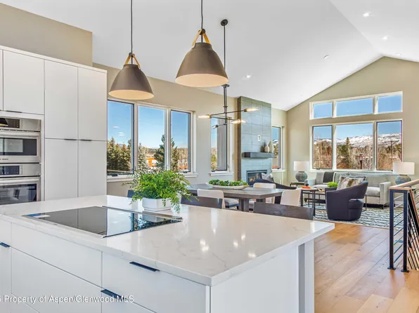 404 Jewels Ln, Carbondale, CO 81623