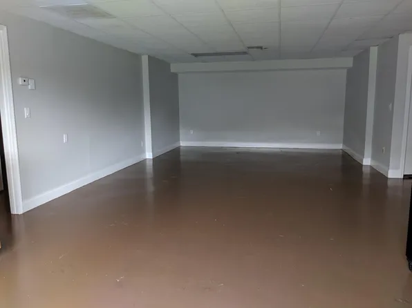 217 Gresham Rd, Simpsonville, SC 29681