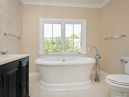 Sold by Douglas Elliman | media 13