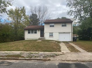 243 Aman Ave, Lindenwold, NJ 08021