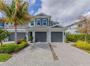 2561 Seychelles DR #304, NAPLES, FL 34112