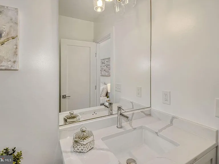 2717 Sherman Ave NW #1 — Photo 16