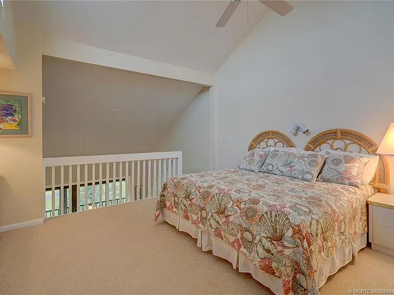 271 NE Edgewater Dr #271 — Photo 18