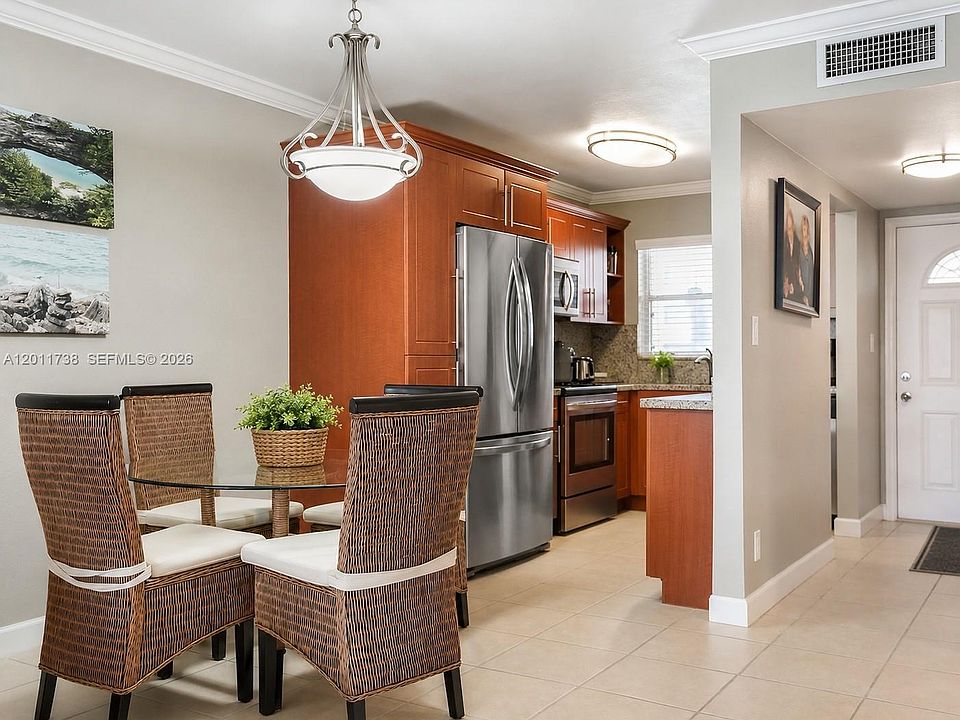 1st image of 2900 W Sunrise Lakes Dr #101