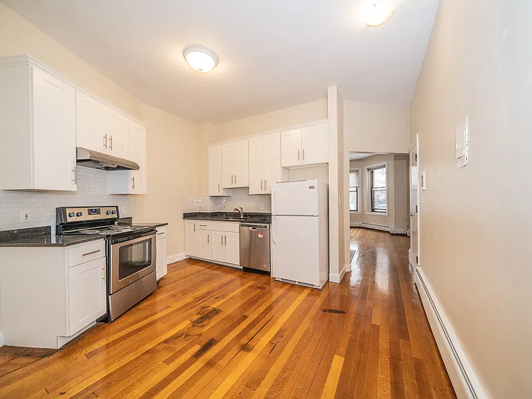 1728 Beacon St #1 — Photo 22