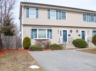 104 Hunts Ave, Pawtucket, RI 02861