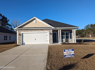 754 Greenwich Pl, Richlands, NC 28574