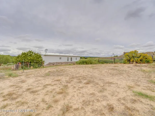 48 Road 1304, La Plata, NM 87418